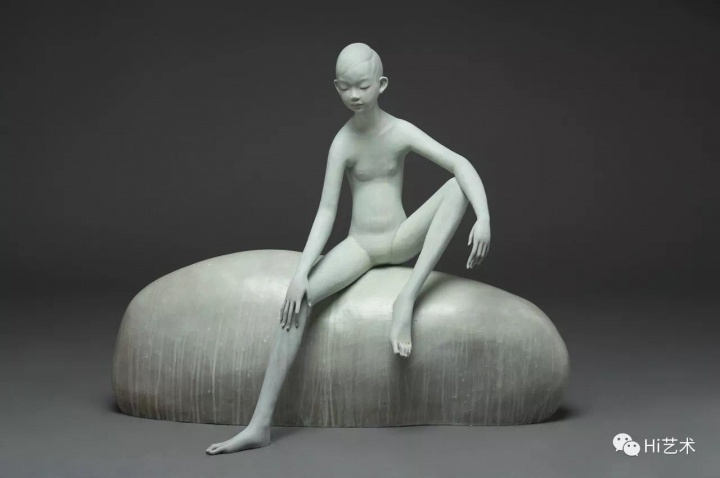 《自在二》 88×41×73cm 铸铜化学着色 2016
《自在二》 88×41×73cm 铸铜化学着色 2016