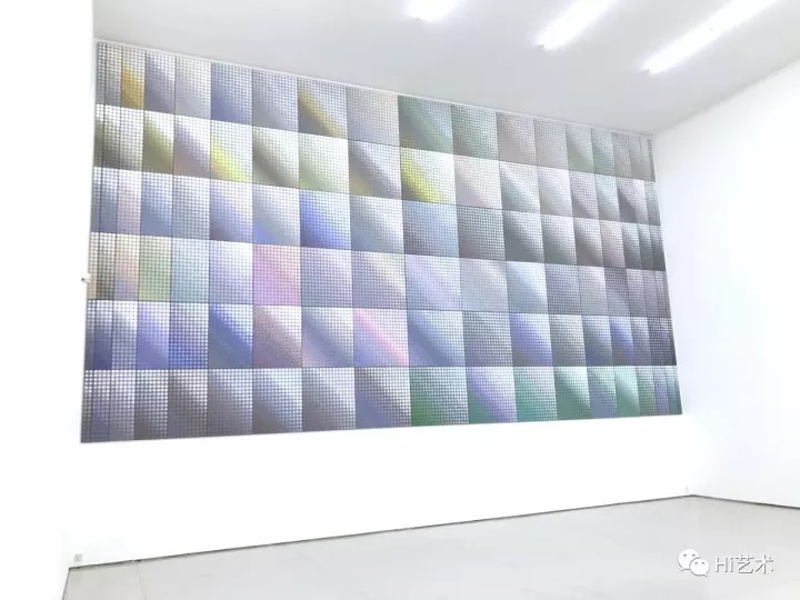 《深白》 540×1000cm 布上丙烯,绘画装置 2016-2017
《深白》 540×1000cm 布上丙烯,绘画装置 2016-2017