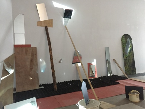 C龙口空间刘月个展 “鸮”之光 C龙口空间刘月个展 “鸮”之光