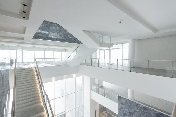 海上世界文化艺术中心是日本建筑大师槇文彦担纲设计的首件中国力作

 

