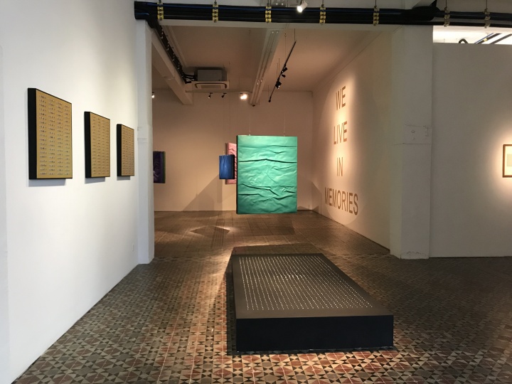越秀区泰康路,隐秘在一堆商铺中的本来画廊,第一次去还是费了些周折
越秀区泰康路,隐秘在一堆商铺中的本来画廊,第一次去还是费了些周折