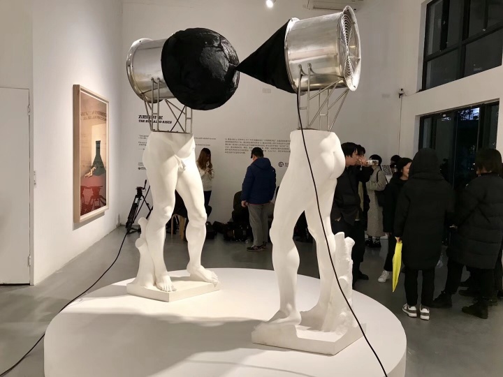 周大为先生收藏展“太阳照常升起”
周大为先生收藏展“太阳照常升起”
