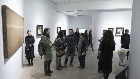陈淑霞、王峥、许慧媛联展“与时间有关”在MEBOSPACE美博开幕
陈淑霞、王峥、许慧媛联展“与时间有关”在MEBOSPACE美博开幕