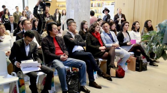 《中国画廊行业报告2017》发布会
《中国画廊行业报告2017》发布会