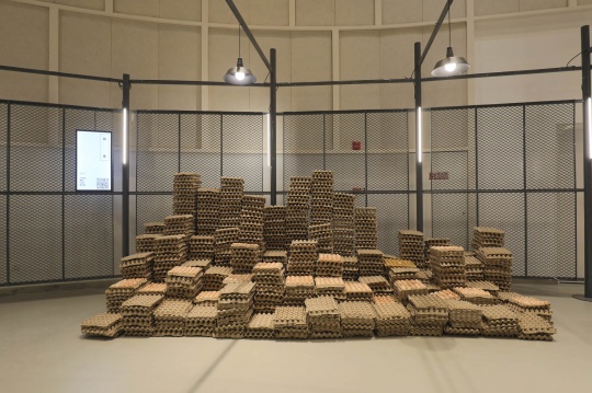 何翔宇《200克黄金62克蛋白质》2012
何翔宇《200克黄金62克蛋白质》2012