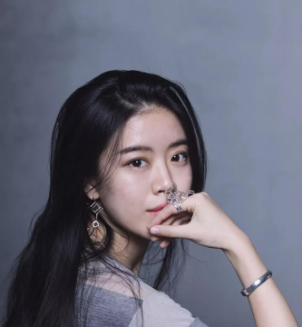 设计师陈太阳
设计师陈太阳