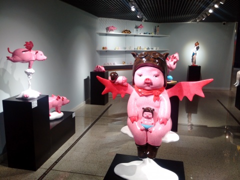 在侨福芳草地，一个属于秦玮鸿的“雕塑王国”