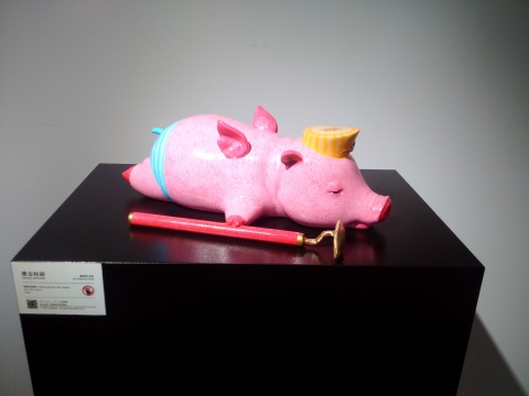 在侨福芳草地，一个属于秦玮鸿的“雕塑王国”