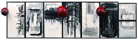 陈箴《无题》100×361×36cm 水墨、纸本、铝、有机玻璃、压克力球 1993 图片版权 © 龙美术馆
陈箴《无题》100×361×36cm 水墨、纸本、铝、有机玻璃、压克力球 1993 图片版权 © 龙美术馆