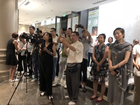 开幕现场
开幕现场