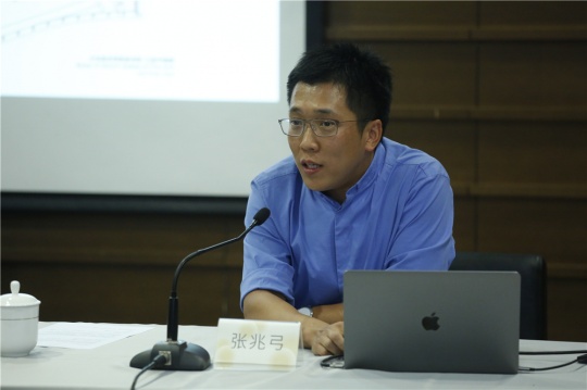 中央美术学院未来媒体工作室游戏方向导师张兆弓
中央美术学院未来媒体工作室游戏方向导师张兆弓