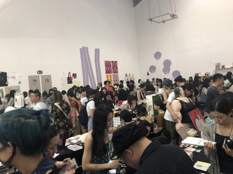 abC艺术书展，在38度的高温中感受观念与材料的碰撞和油墨的清香