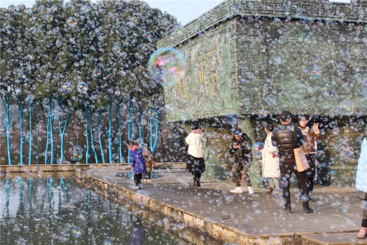 27度角,首个“生态雕塑”双年展何以塑造武汉生态? 27度角,首个“生态雕塑”双年展何以塑造武汉生态?