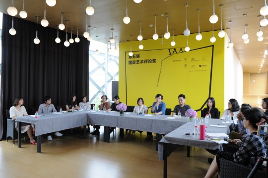 历届获奖及入围投稿者讨论会现场
历届获奖及入围投稿者讨论会现场