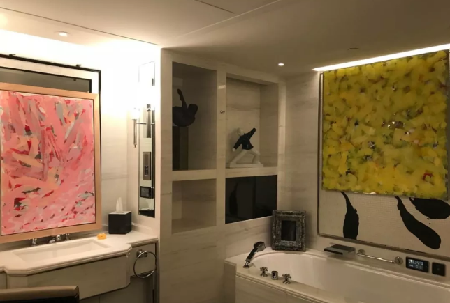 桥舍画廊展位 房间号522
桥舍画廊展位 房间号522