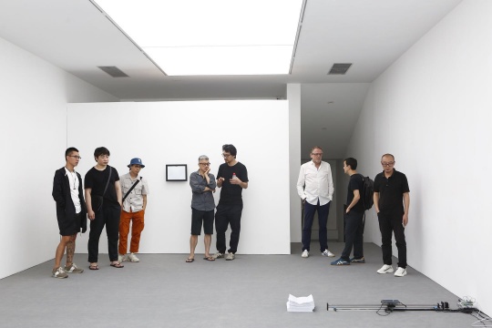 蒋竹韵《结尾在开始之前》 步进电机,丝杆直线模组,控制器,电脑,录像装置 9’27” 2018
蒋竹韵《结尾在开始之前》 步进电机,丝杆直线模组,控制器,电脑,录像装置 9’27” 2018