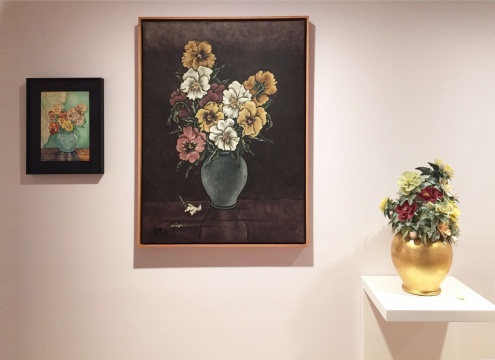 杨诘苍《还是花 - 三色堇》 绢本重彩、水彩、彩瓷 1913-2013
杨诘苍《还是花 - 三色堇》 绢本重彩、水彩、彩瓷 1913-2013