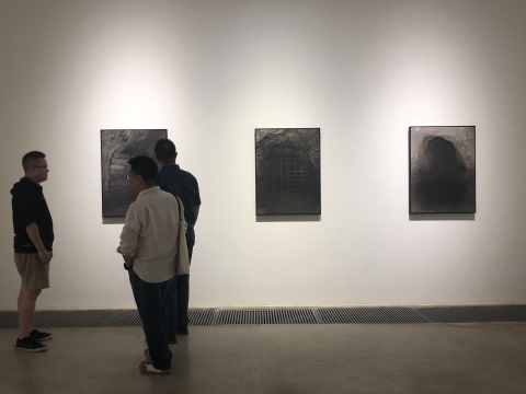 前波画廊北京青年摄影艺术家塔可最新个展《福地》
