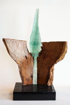Icarus -Everywhere is nothing in the world, Glass sculpture, 78x54x2cm, 2018, H.W. Horn
Icarus -Everywhere is nothing in the world, Glass sculpture, 78x54x2cm, 2018, H.W. Horn