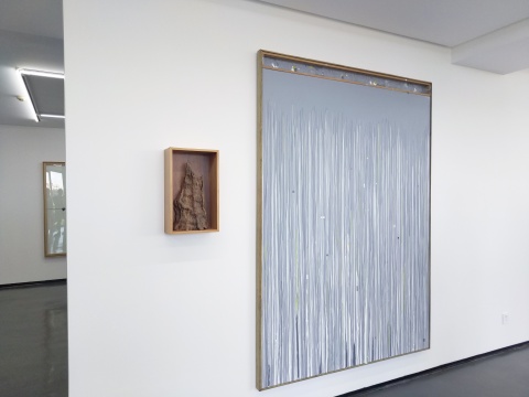 陈彧凡新作展“理想之所”现场,《不确切的风景——春》
陈彧凡新作展“理想之所”现场,《不确切的风景——春》