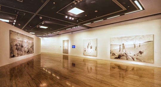 杜小同中国美术馆作品展 遗世独立的“寂寥”存在 杜小同中国美术馆作品展 遗世独立的“寂寥”存在