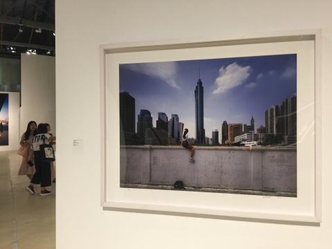 在深圳OCAT 看中国当代摄影四十年