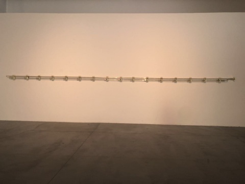 《小号研究7》铜 737x18cm 2018
《小号研究7》铜 737x18cm 2018