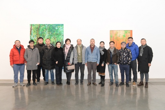 左二:许宏翔,左五起:李兰芳、姚薇、林松、徐红明、姜淼、杨黎明、何杰、涂曦
左二:许宏翔,左五起:李兰芳、姚薇、林松、徐红明、姜淼、杨黎明、何杰、涂曦