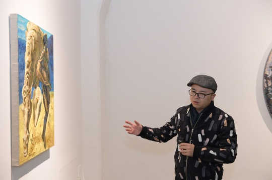 艺术家 何杰
艺术家 何杰