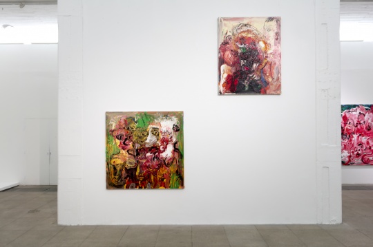 一楼展厅作品呈现
一楼展厅作品呈现