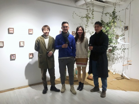 余春、庞辛森、李晶、钱文达四位艺术家在展览现场 余春、庞辛森、李晶、钱文达四位艺术家在展览现场