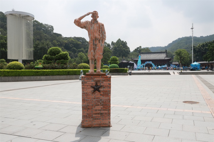 雕塑装置艺术节会成为东莞的一张新名片吗? 雕塑装置艺术节会成为东莞的一张新名片吗?