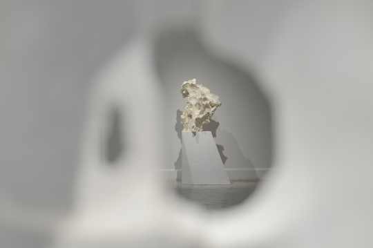 《经典缝隙》80x80x80cm 3D打印pla材质 2019
《经典缝隙》80x80x80cm 3D打印pla材质 2019
