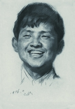 靳尚谊《快乐的小男孩》39.4×27cm 纸本炭笔 1976 中国美术馆藏
