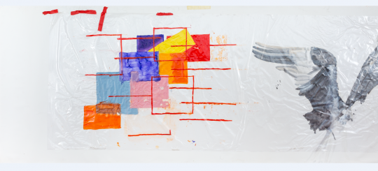 露丝·巴拉巴什 1963 以色列 《象征 2》150×363 cm 塑料和纸上综合材 2016 由艺术家提供
