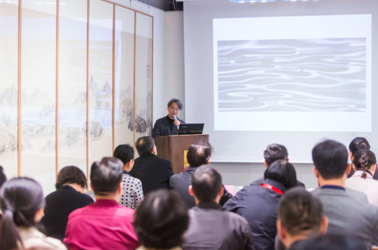 北京画院美术馆馆长吴洪亮发言
北京画院美术馆馆长吴洪亮发言