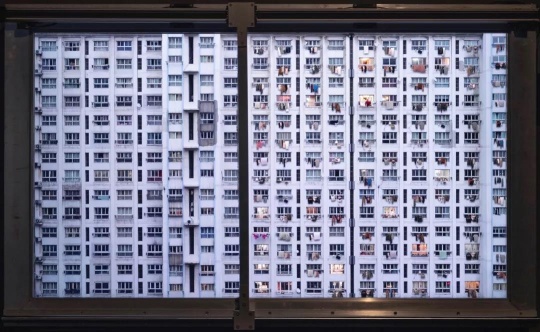 胡为一《无痕》95x170x20cm 影像装置 2019
胡为一《无痕》95x170x20cm 影像装置 2019
