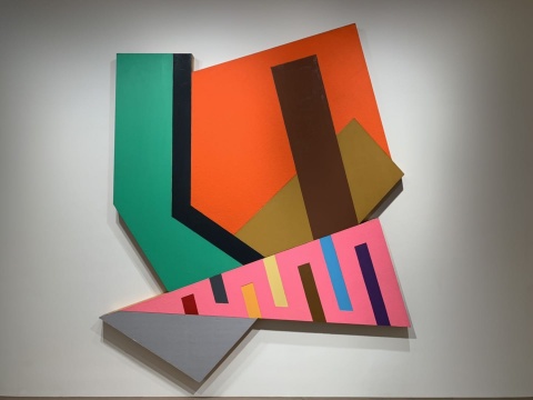 弗兰克·斯特拉 《科赞格洛迪克》 251.6×266.7×12.7cm 综合媒材拼贴 1973
摄影:吕晓晨
弗兰克·斯特拉 《科赞格洛迪克》 251.6×266.7×12.7cm 综合媒材拼贴 1973
摄影:吕晓晨