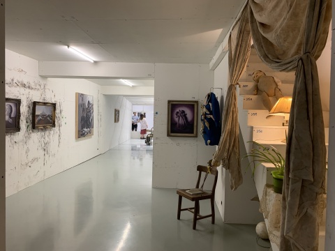 时永骏的“告别”与田牧的“初见” 蜂巢当代艺术中心6月新展 时永骏的“告别”与田牧的“初见” 蜂巢当代艺术中心6月新展