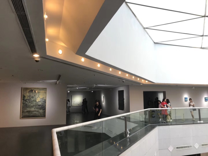 孙策个展“四张机”展览现场,广东美术馆,2018,策展人:于洋
孙策个展“四张机”展览现场,广东美术馆,2018,策展人:于洋