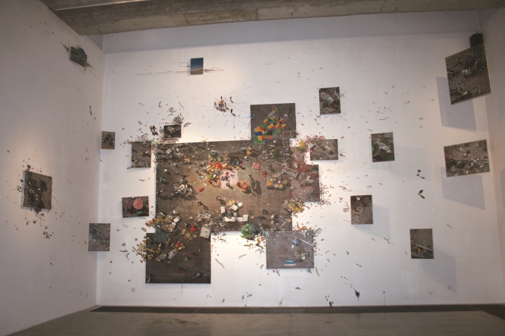 2009年4月，北京空间周金华个展“齐物论”现场
