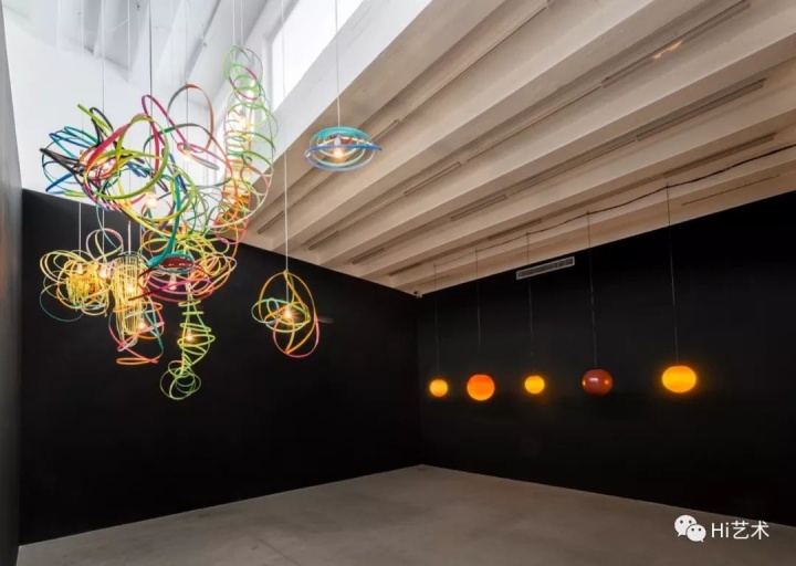 Tobias Rehberger,“Blind and a little less”,展览现场,麦勒画廊,北京,2019
Tobias Rehberger,“Blind and a little less”,展览现场,麦勒画廊,北京,2019
