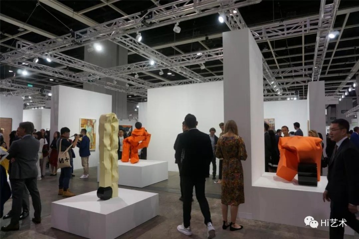 来港仅一年,这家美国画廊亮眼成绩的背后是不动声色的角力 来港仅一年,这家美国画廊亮眼成绩的背后是不动声色的角力