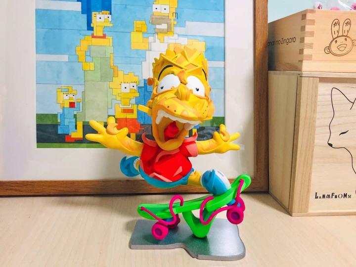 Adam Lister的绘画作品以及Louis De Guzman的玩具
Adam Lister的绘画作品以及Louis De Guzman的玩具