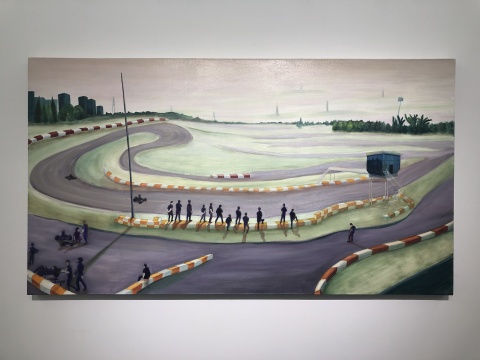 《卡丁车场》 100×180cm 布面油画 2019
《卡丁车场》 100×180cm 布面油画 2019