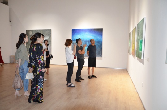 李瑞在北京重庆同期“造境” 艺术仓库首个双城展开幕 李瑞在北京重庆同期“造境” 艺术仓库首个双城展开幕