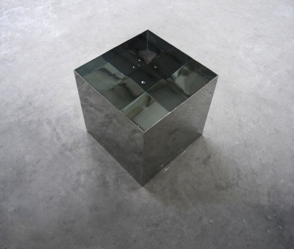 李勇政 《看!看!》 2012
李勇政 《看!看!》 2012