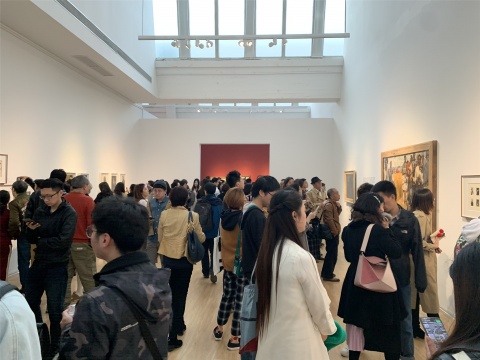 当代唐人艺术中心人满为患,陈丹青迄今最大个展“退步” 当代唐人艺术中心人满为患,陈丹青迄今最大个展“退步”