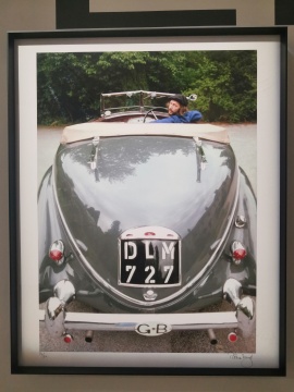 《Eric in his Lancia》 1976
《Eric in his Lancia》 1976