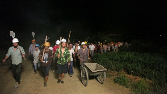 我们去哪里?我们去前方。前方在哪里?前方在前方! “我们一起去大厂吧?!“ 我们去哪里?我们去前方。前方在哪里?前方在前方! “我们一起去大厂吧?!“